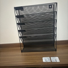 【お取引決定】ファイルラック 壁付可能の画像