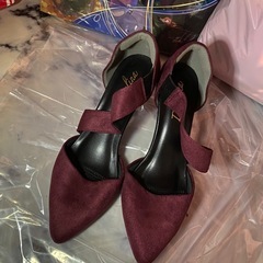 新品★赤色 パンプスの画像