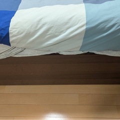 IKEA ダブルベッド　ベッド下引き出し収納2個付きの画像