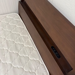 シングルベッド　マットレス付きの画像