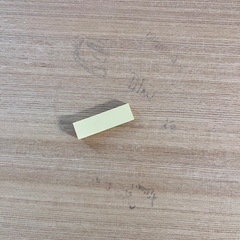 ダイニングテーブルの画像