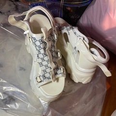 新品★サンダル 海外製の画像