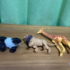 【中古】動物フィギュア　パンダ　ライオン　キリンの画像