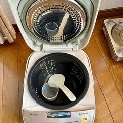 National IH炊飯器 5.5合炊き SR-HE101の画像