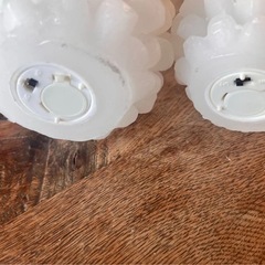 松ぼっくりキャンドル風ライト2個セットの画像