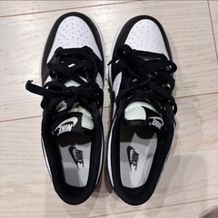 美品NIKEスニーカー 22.5cmスニーカー2足セットの画像