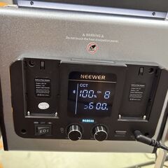 【リサイクルショップ　ピカソ　小松原】🎉【美品】NEEWER 2パック RGB530 LEDライトキット バック付き🎉★5956★の画像