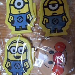 ミニオン 　アンパンマン　目薬ケース 4個セット(目薬無し)の画像