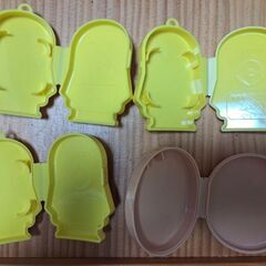 ミニオン 　アンパンマン　目薬ケース 4個セット(目薬無し)の画像