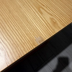 ダイニングテーブルの画像