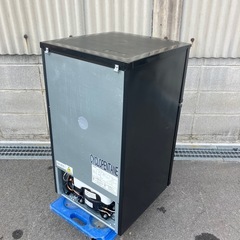 comfee 冷蔵庫 RCT90BL 2023年製の画像