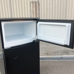 comfee 冷蔵庫 RCT90BL 2023年製の画像