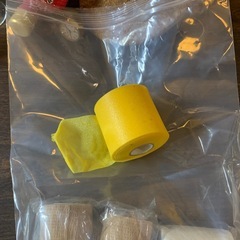テーピングテープ　
の画像