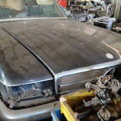 Mベンツ107専門ランドリサイクルで貢献-リペアーで世界市場へ-の画像