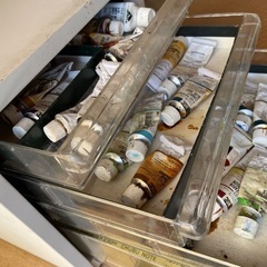 イーゼル　油絵　絵の具　筆　など　中古の画像