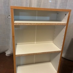 キャスター付き本棚の画像