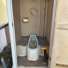 仮設トイレの画像