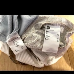 80サイズ　長袖肌着とロンパースセットの画像