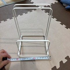 まな板や食器など立てかけれるものの画像