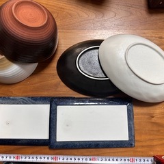 【ペアの食器　３種類】丼、カレー皿、四角い皿の画像