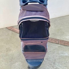 小型犬用ペットカート メッシュ窓付きの画像