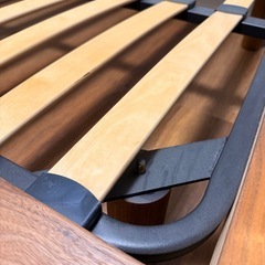 無印 セミダブル ベッドフレームの画像