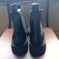 新品 23cm レディース ブーツ ブラック 厚底 シューズ 普段着 識別番号:【B106-S】の画像