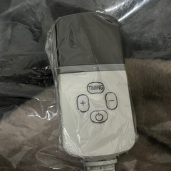 ペット用ホットカーペット カバー2枚付き ペットヒーター 猫 犬 9段階温度調節 タイマー機能 ペット加熱パッド 噛み癖対策 カバー 45*45cm 加熱防止 暖房器具 小動物対応の画像