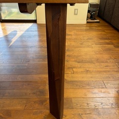 天然無垢材　ウォールナット　ダイニングテーブルの画像