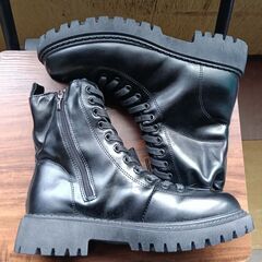 新品 24.5cm レディース ブーツ ブラック 厚底 シューズ 普段着 識別番号:【B108-S】の画像