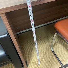 机ーイスの画像