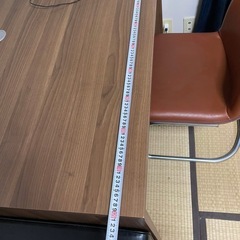 机ーイスの画像