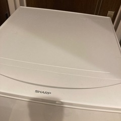 ジャンク品 冷蔵庫 シャープの画像