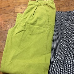 パンツ2点  非対面の受け渡しになりますの画像