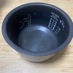 炊飯器　三菱　NJ-KSE106-W 炊飯ジャーの画像