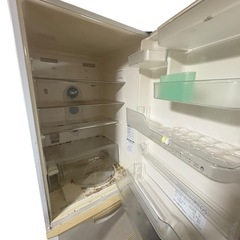 ☆早い者勝ち☆☆0円無料☆ ファミリー冷蔵庫 2002年製【ジ 1115-04】
の画像