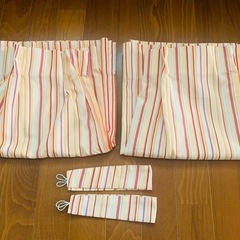 美品  カーテン　100cm×丈135cm 2枚セットの画像
