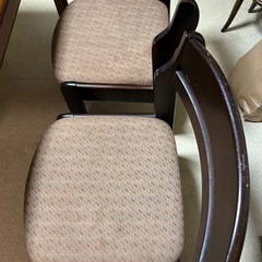 ダイニングテーブル、椅子セットの画像