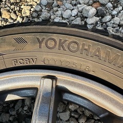 スタッドレスタイヤホイールセット/新品タイヤ取り付け可の画像