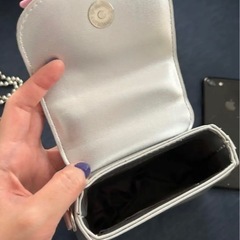韓国で購入 シルバーリボンミニバッグの画像