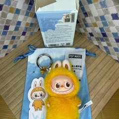 正規品ラブブ　イニシャルラブブ【Ｙ】　黄色　の画像