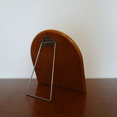 １　卓上鏡（木製）の画像