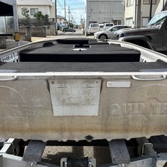 新潟市発 クイントレックス　v12 アルミボート vハル フルデッキ 船体のみ 12フィートの画像