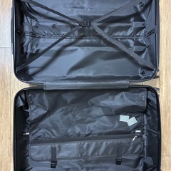 紺色スーツケース【海外旅行サイズ】の画像