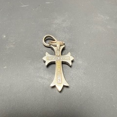 Chrome Hearts クロスペンダントの画像