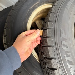 スタッドレス
タイヤの画像