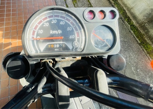 【売れました。ありがとうございました】ヤマハVOX  人気の原付50cc  エンジン好調ですが　転倒車です　レストアベースに