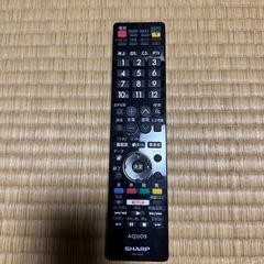 SHARP⭐️液晶カラーテレビ　LC-40U30 リモコン付き❗️　の画像