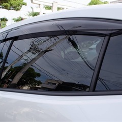 車のスモークフィルム施工