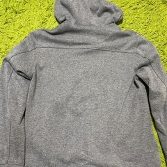 美品！コムサイズムのアウターの画像